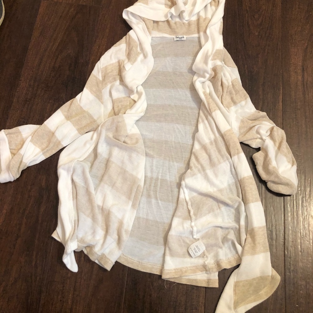 Splendid light weight hooded cardigan size large